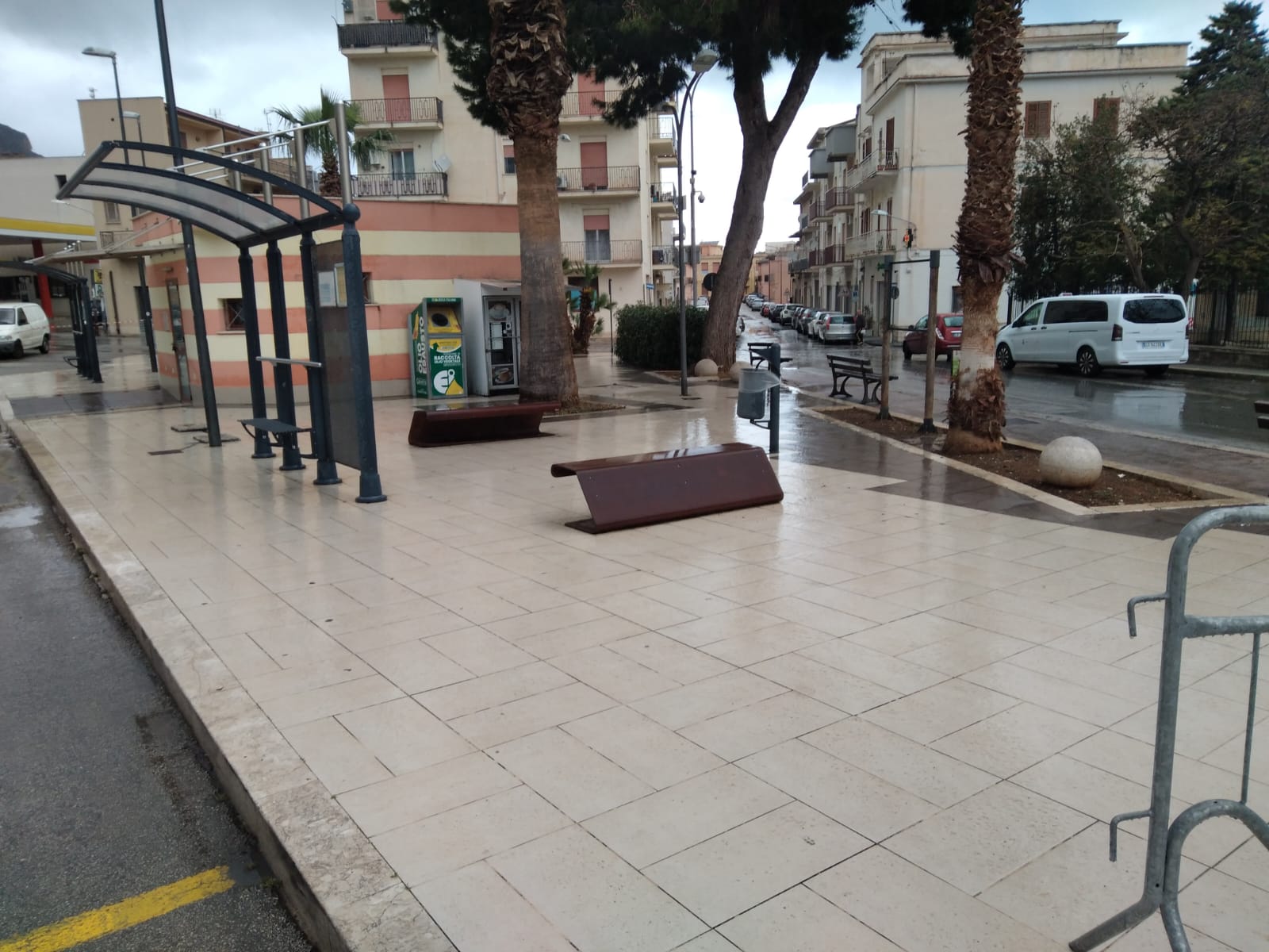 Riaprire i bagni pubblici di Castellammare, c’è un avviso per la gestione