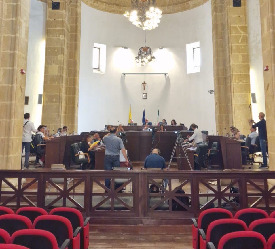 Mazara, il Consiglio si scalda e sui tributi non approva una rateizzazione per le fasce deboli