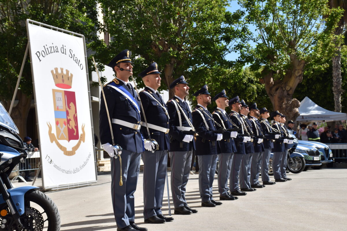 Trapani: la Polizia di Stato festeggia il 173° Anniversario di fondazione. Tanti i premiati