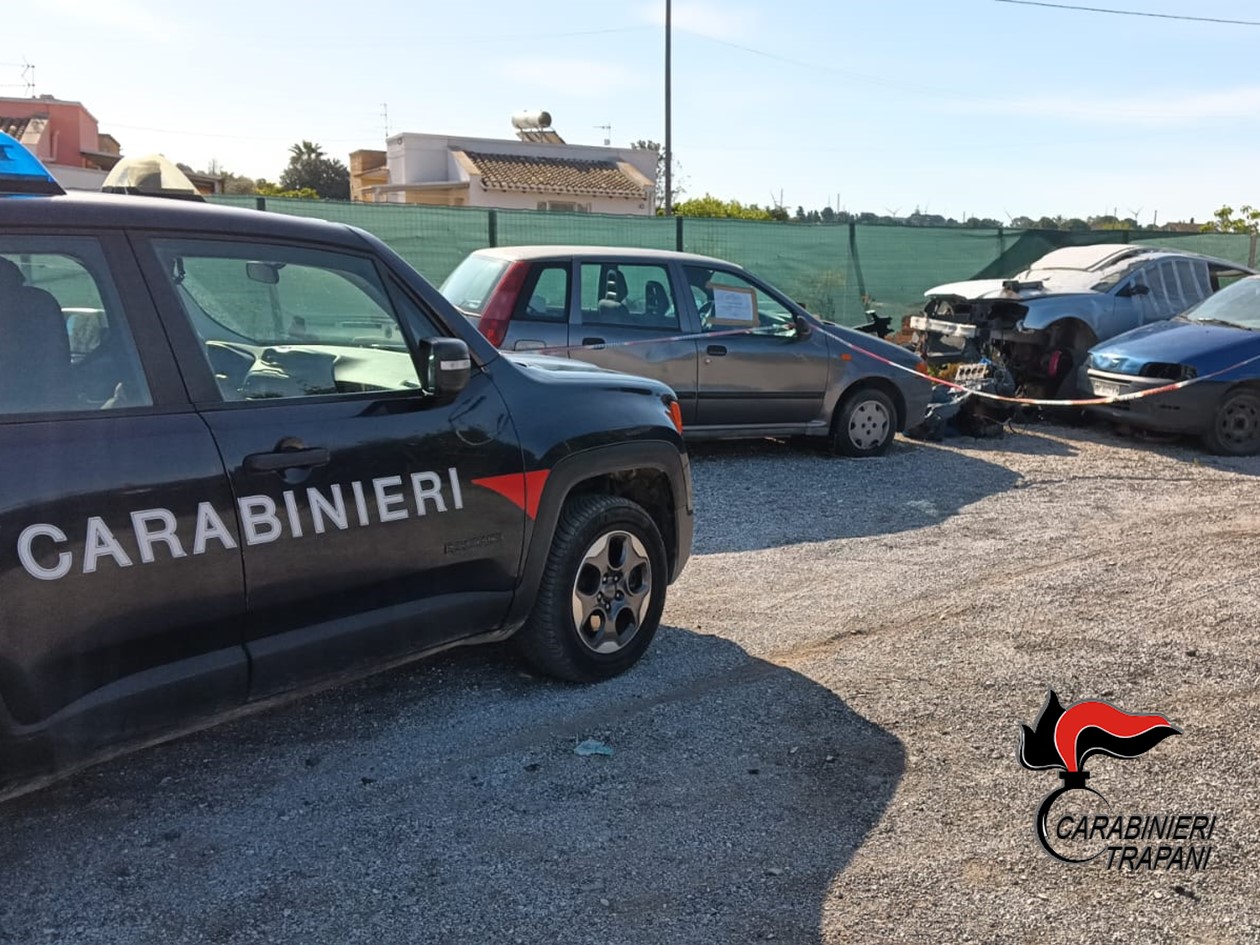 Misiliscemi, rifiuti abbandonati di varia natura. Denunciato un 53enne