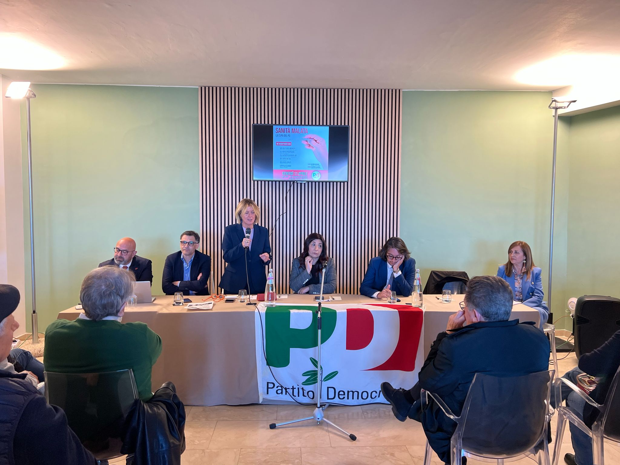 Sanità malata, a Valderice l’ex Ministro Lorenzin: “La salute pubblica al centro, trovare più risorse”. VIDEO
