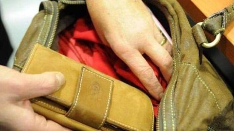Rubano una borsa e prelevano 600 euro con la carta di credito, partannesi denunciati