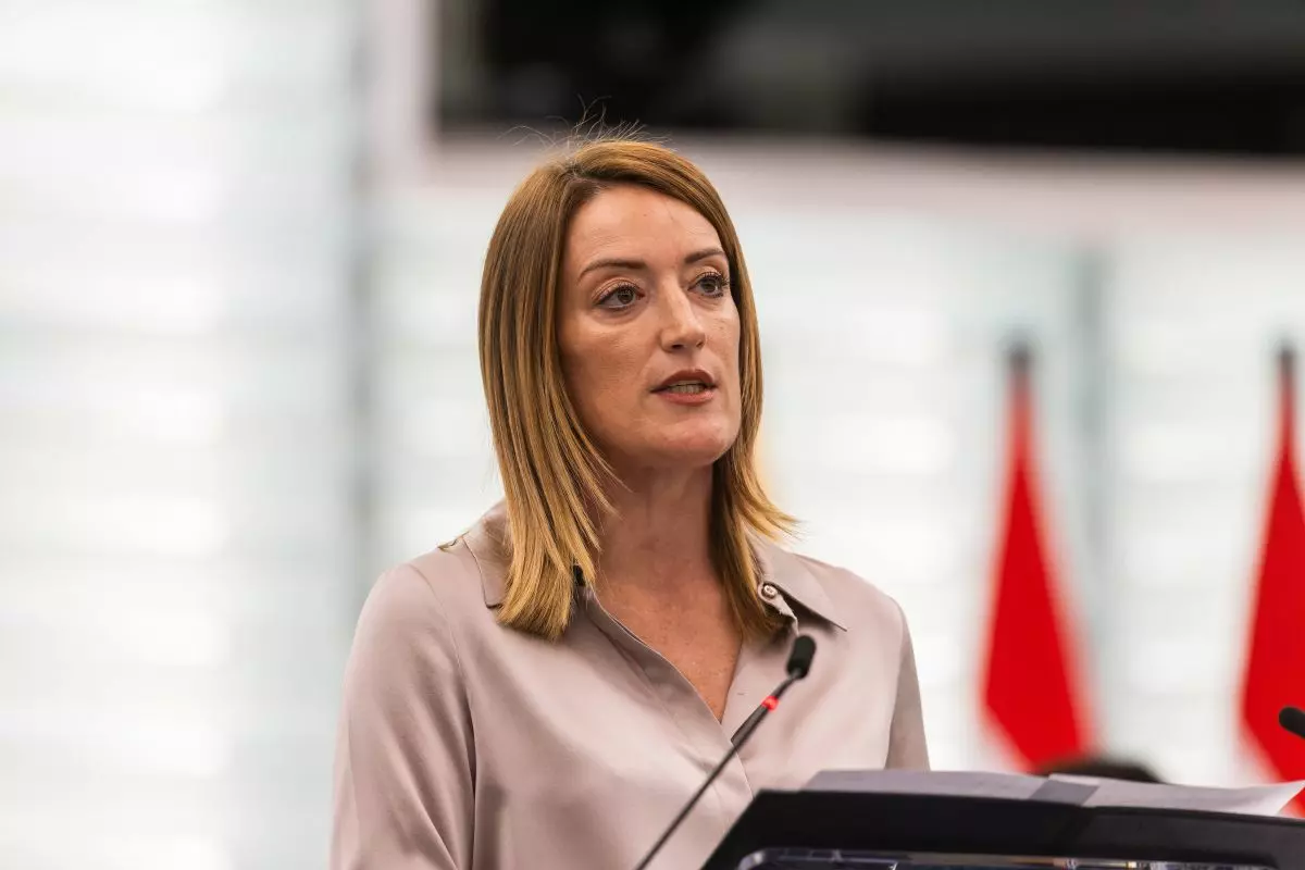 Ue, Metsola “Basta nostalgie, serve il coraggio di innovare”