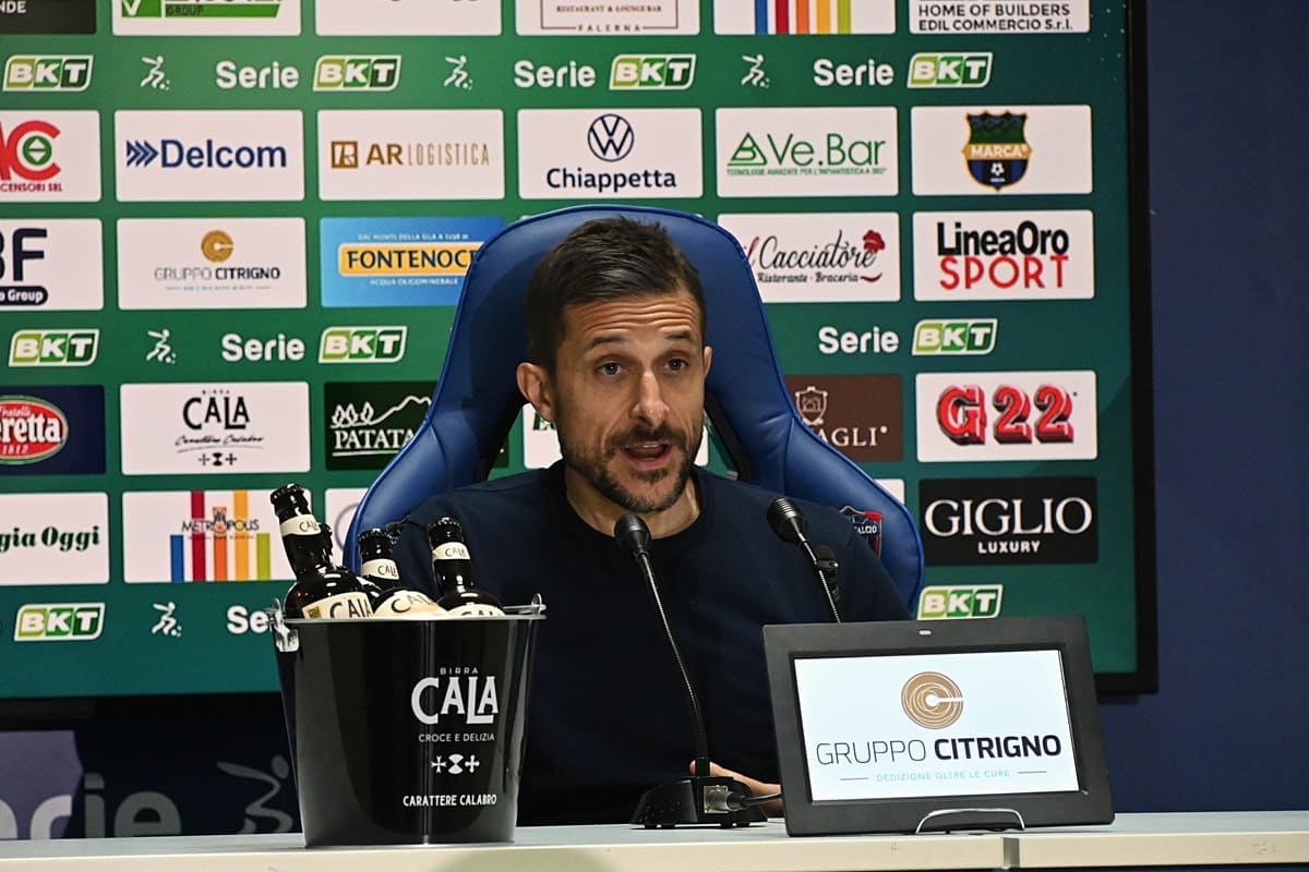 Palermo, Dionisi “Siamo ancora dentro i playoff, posticipiamo i giudizi”