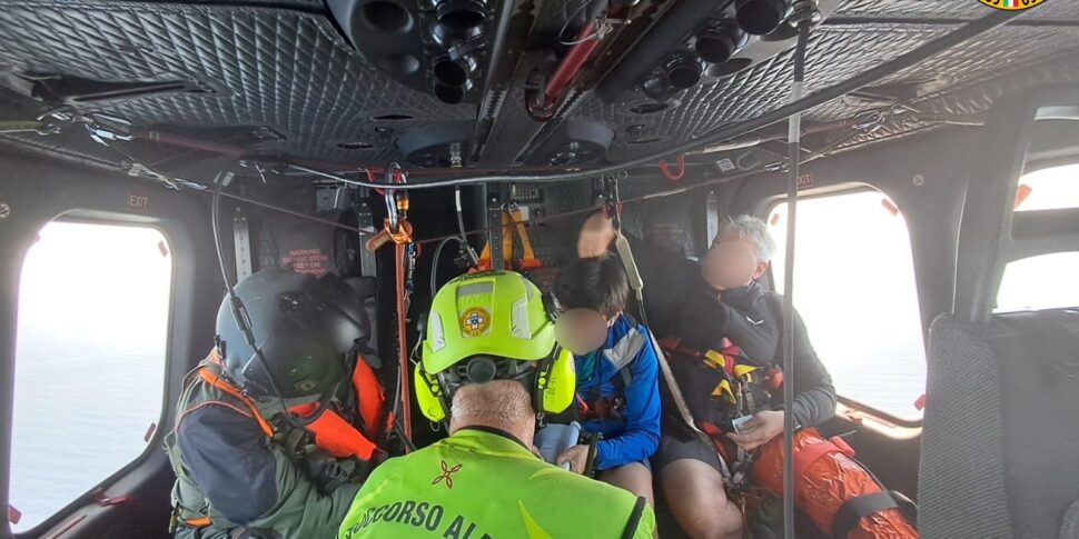 Scivola tra gli scogli di Marettimo, turista salvato dall’elisoccorso alpino