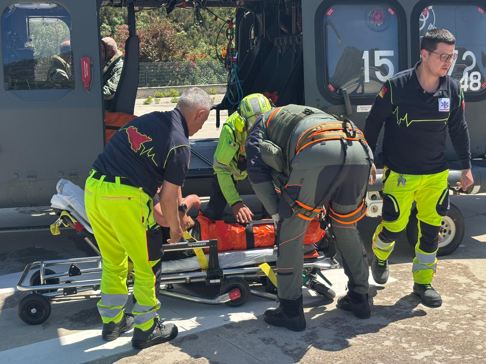 Soccorsa una turista olandese a Cefalù. Partecipa all’intervento anche un elicottero del 15° Stormo di Birgi