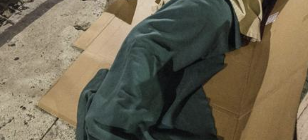 A Marsala tanti bersaglieri ma anche (troppi) clochard, un segnale da non ignorare