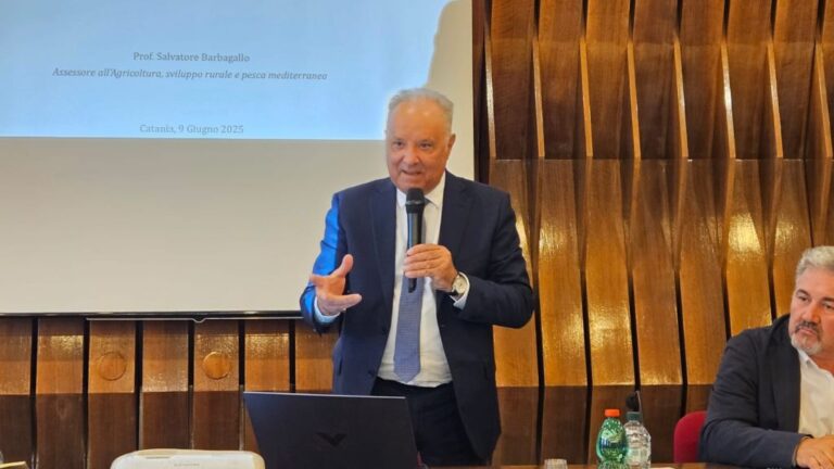 Barbagallo “Migliora la distribuzione dell’acqua in Sicilia orientale”
