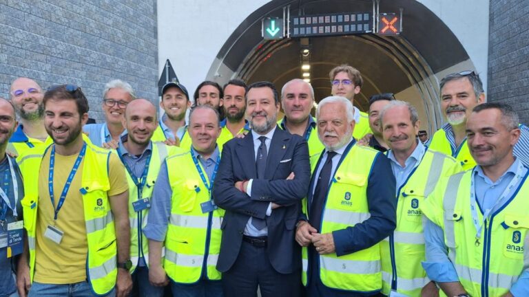 Anas, cerimonia di apertura per il nuovo tunnel di Tenda