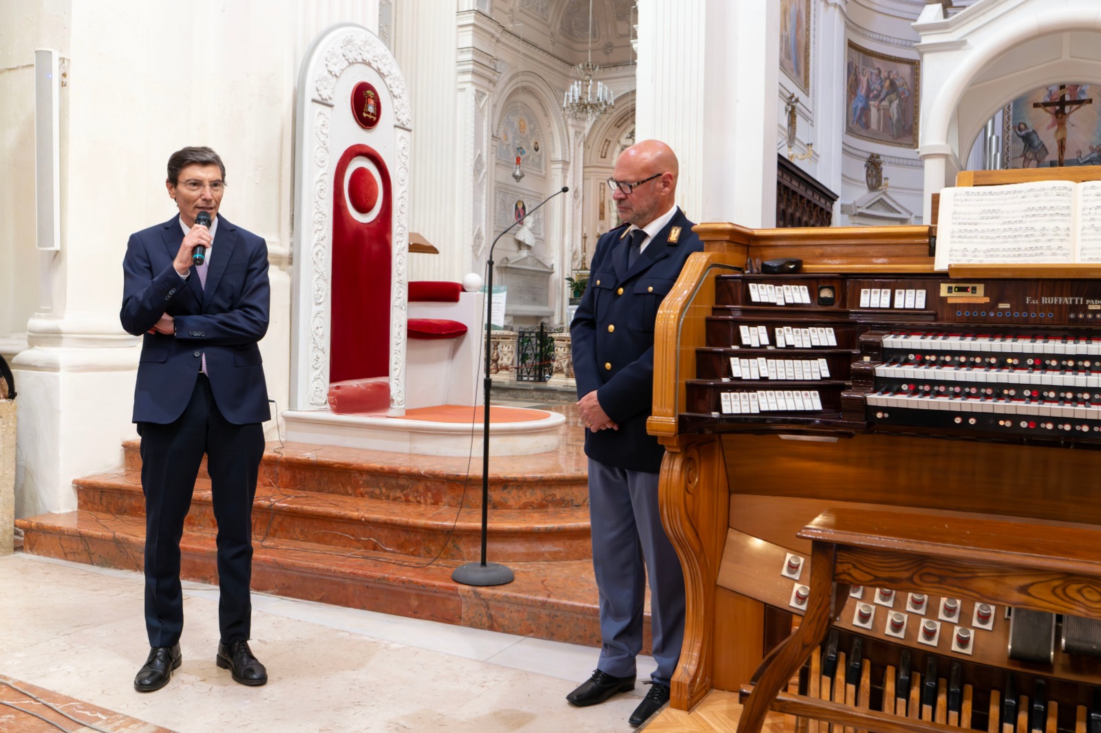 Saluto di commiato a Trapani per il Sovrintendente Tecnico della Questura Leonardo Nicotra