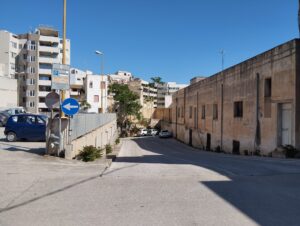 parcheggio comunale via Giulio Anca Omodei