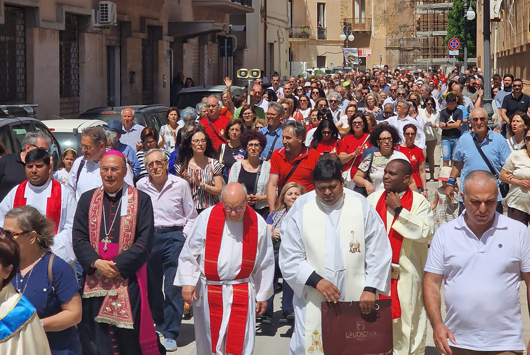 Giubileo, aggregazioni laicali in pellegrinaggio da San Michele in Cattedrale
