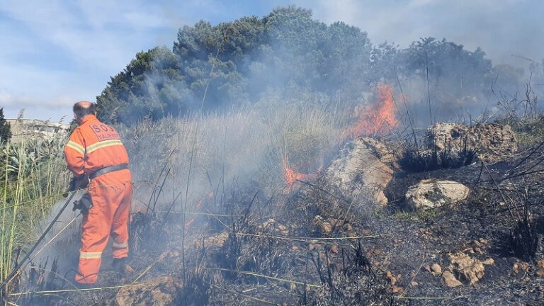 Sos incendi: “Schifani inaugura sala operativa ma in Provincia di Trapani mancano dirigenti”