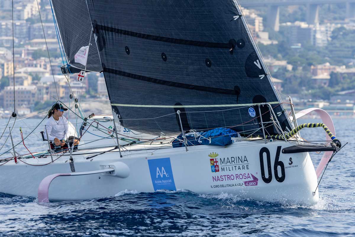 Vela: Trapani accoglie il “Marina Militare Nastro Rosa Tour”