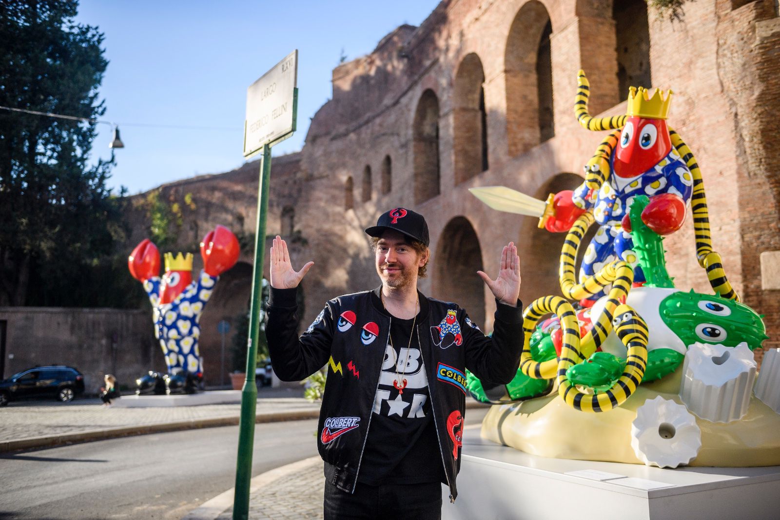 A Erice la mostra “Lobsteropolis” dell’artista scozzese Philip Colbert￼