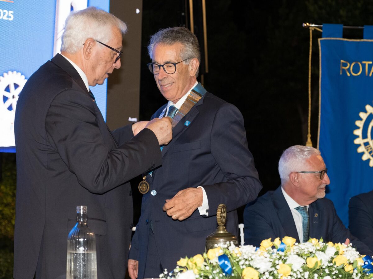 Passaggio di Campana al Rotary Club Marsala, il nuovo presidente è il dottor De Vita