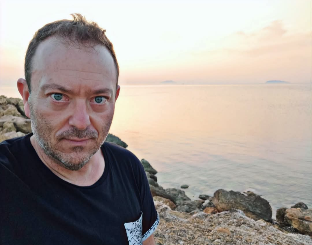 Enzo Amato porta il Sud in prima serata su Rai 2 con “Facci Ridere”