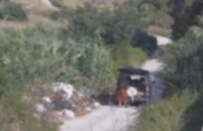 Marsala: le telecamere scovano diversi incivili che abbandonano rifiuti. VIDEO