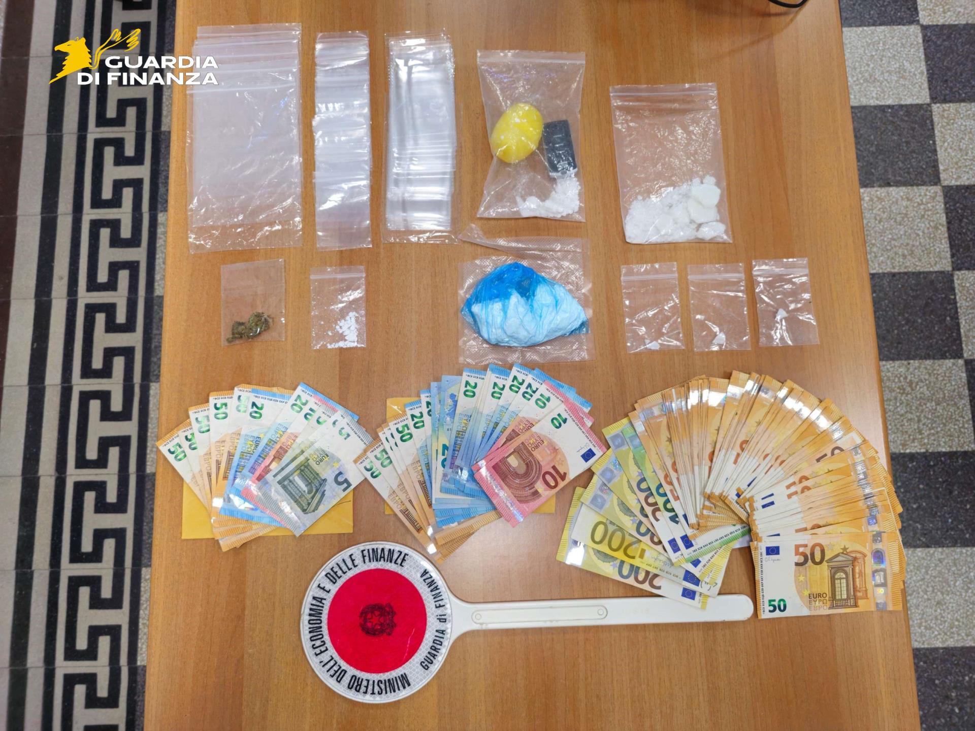 Detenzione e spaccio, due arresti in Provincia di Trapani