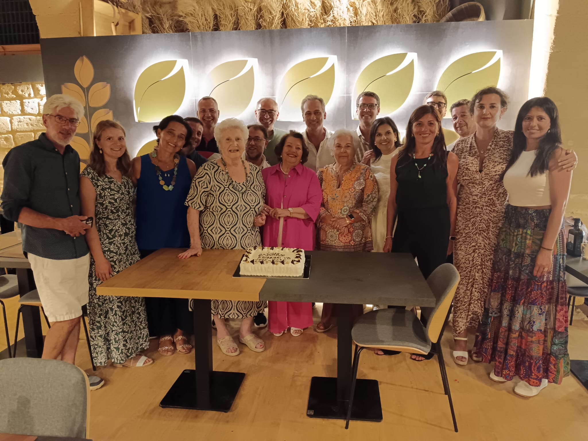 Marsala, a 30 anni dalla maturità si è riunita la 5B del Liceo Scientifico