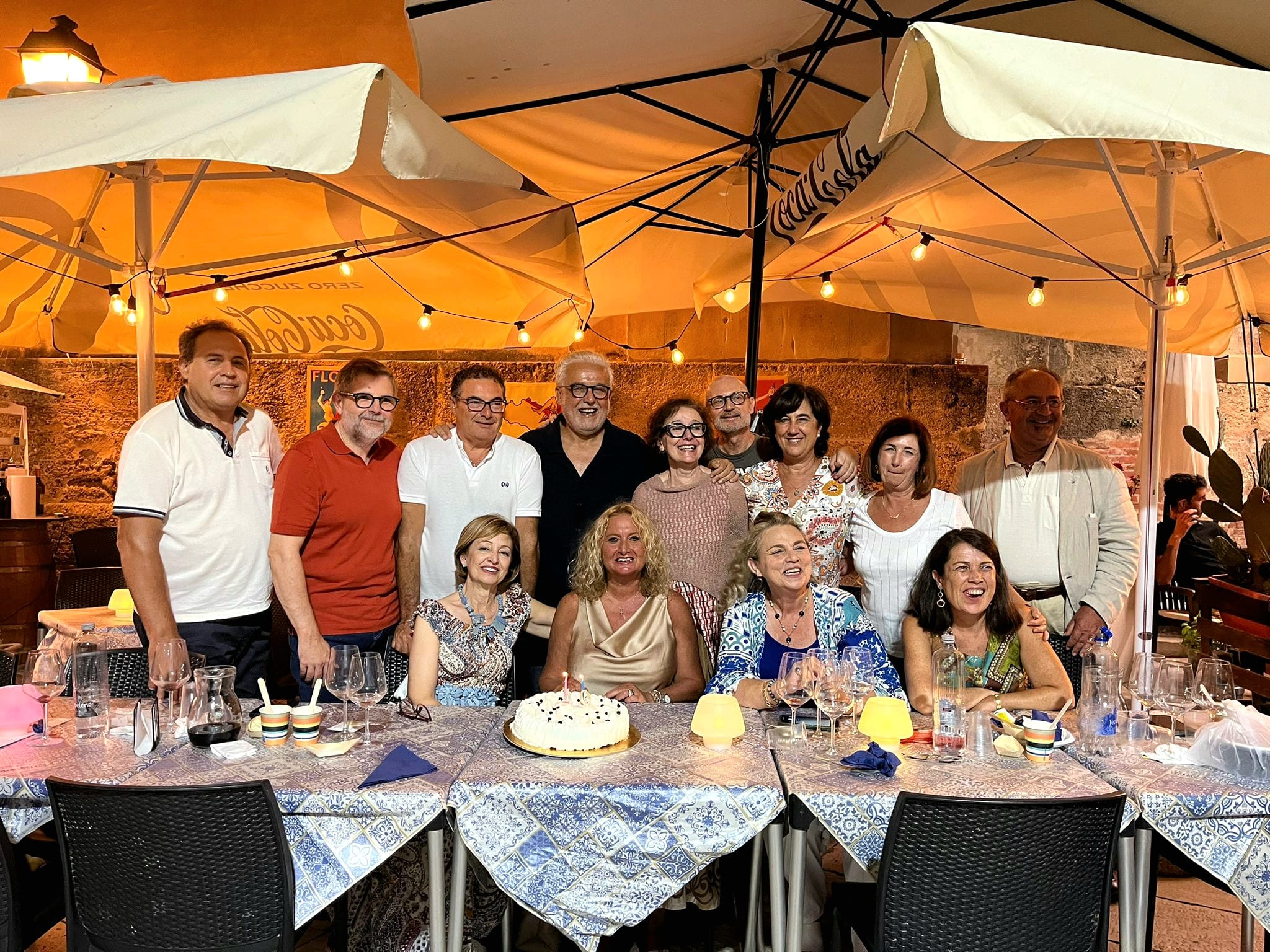 A 40 anni dal diploma si riunisce la III A del Liceo Classico “Giovanni XXIII” di Marsala