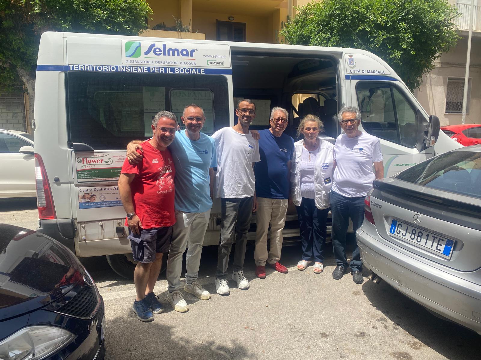 Raccolta alimentare, a Marsala con Rotary e Interact per le famiglie in difficoltà