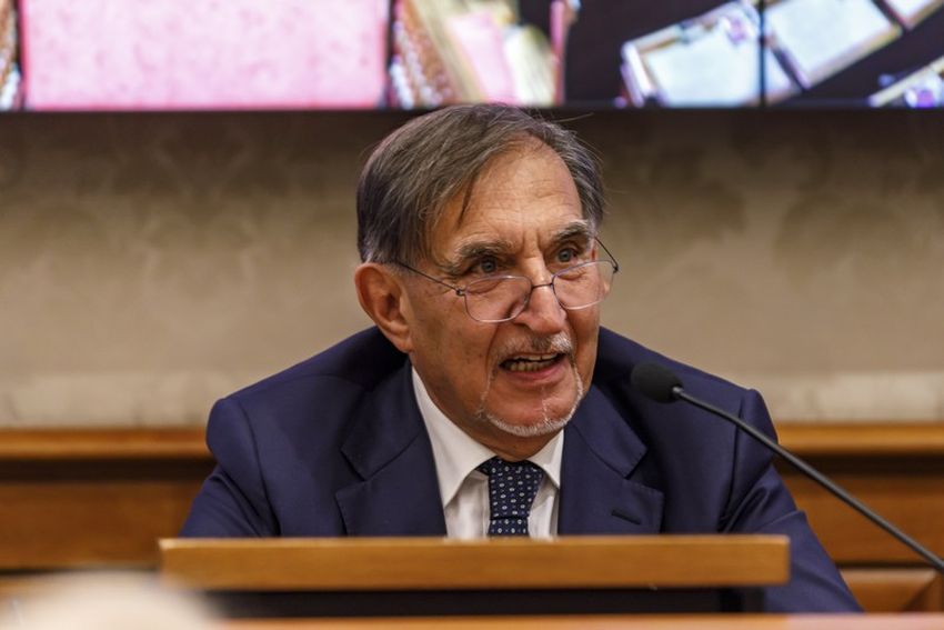 Carceri, La Russa “Gruppi presentino iniziative su sovraffollamento”