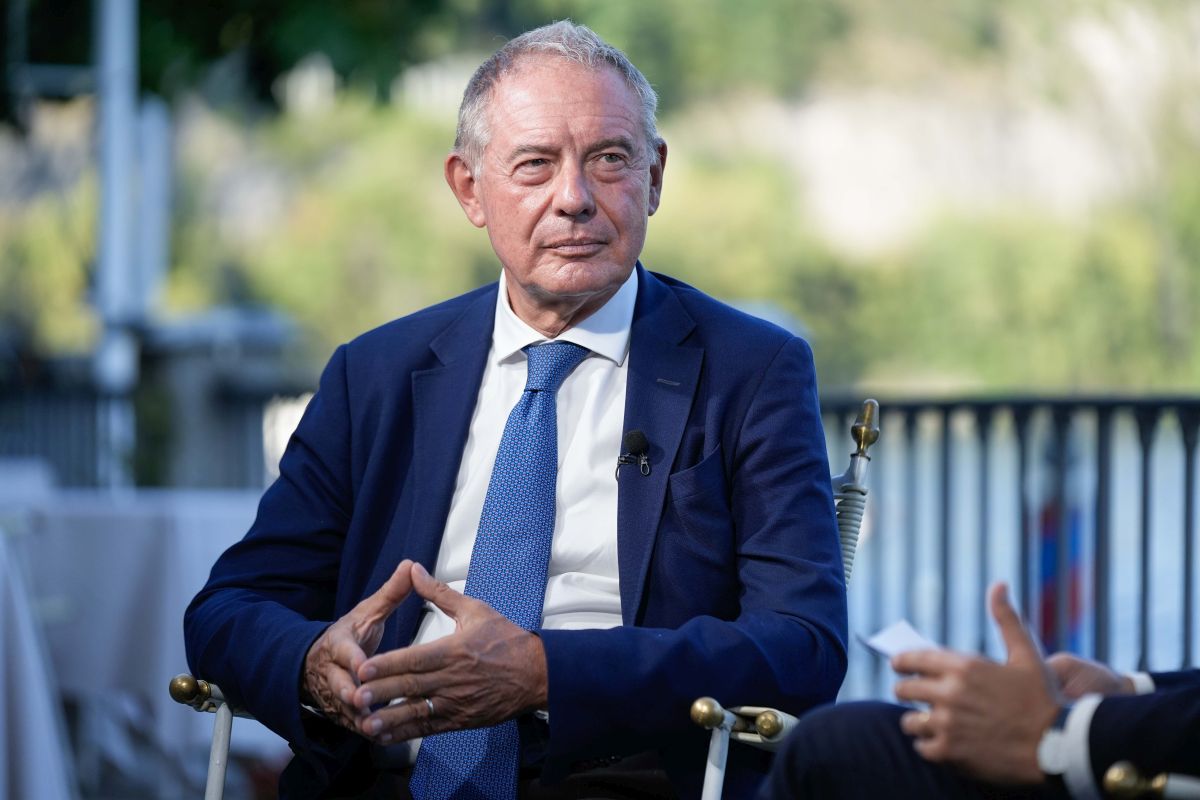 Urso “Niente veto su futuro Armani, ma auspico resti italiana”