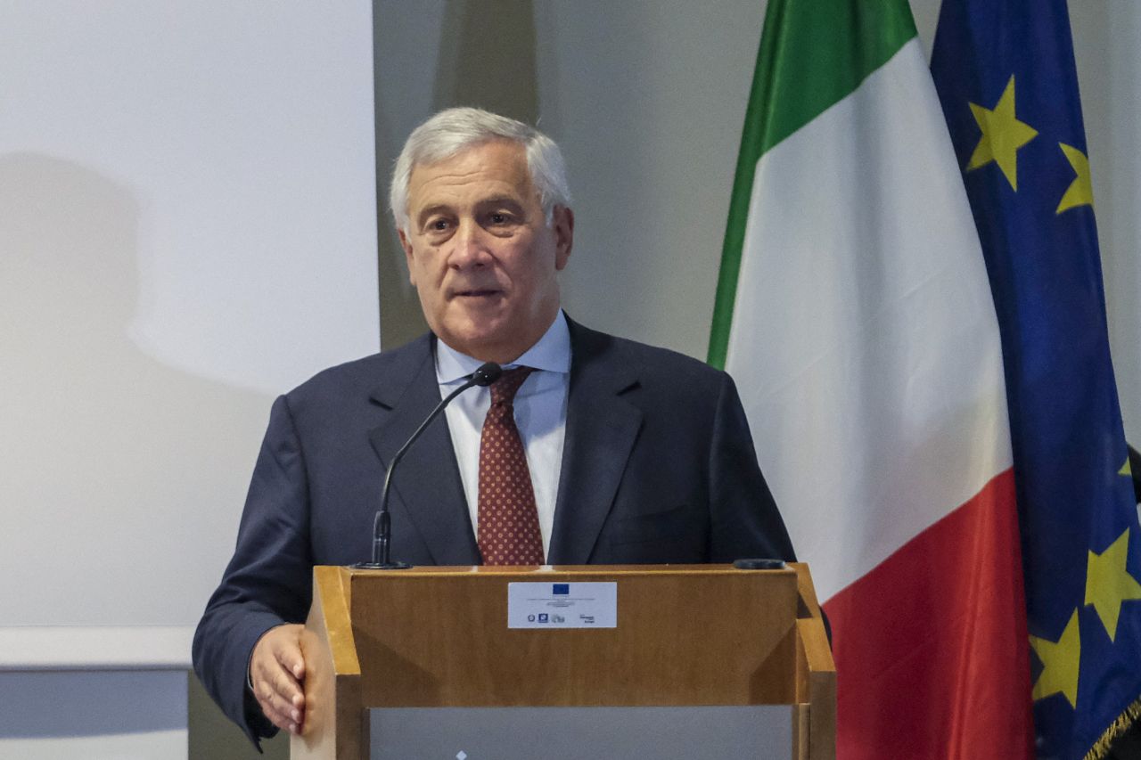 Tajani “Attacchi droni russi? Non credo Italia sia obiettivo militare”