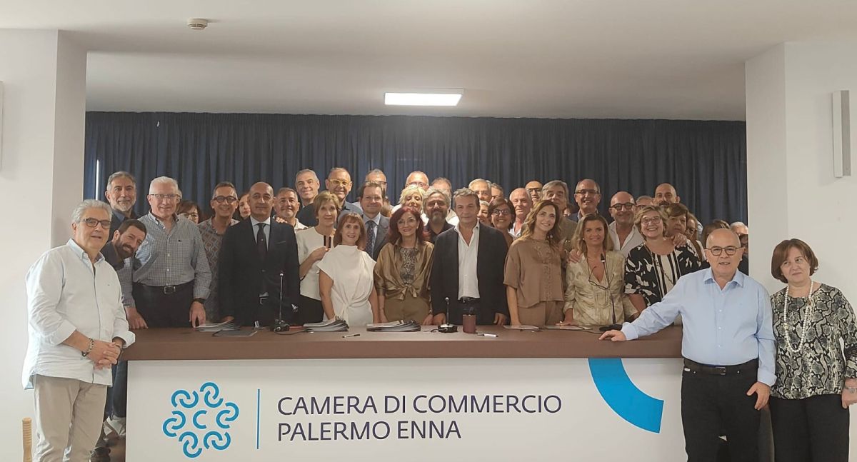 La Camera di Commercio di Palermo ed Enna riqualifica 47 dipendenti, firmati i contratti