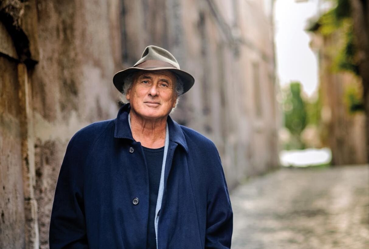 E’ morto Stefano Benni. Una vita dedicata alla cultura, tra letteratura, musica, cinema e teatro