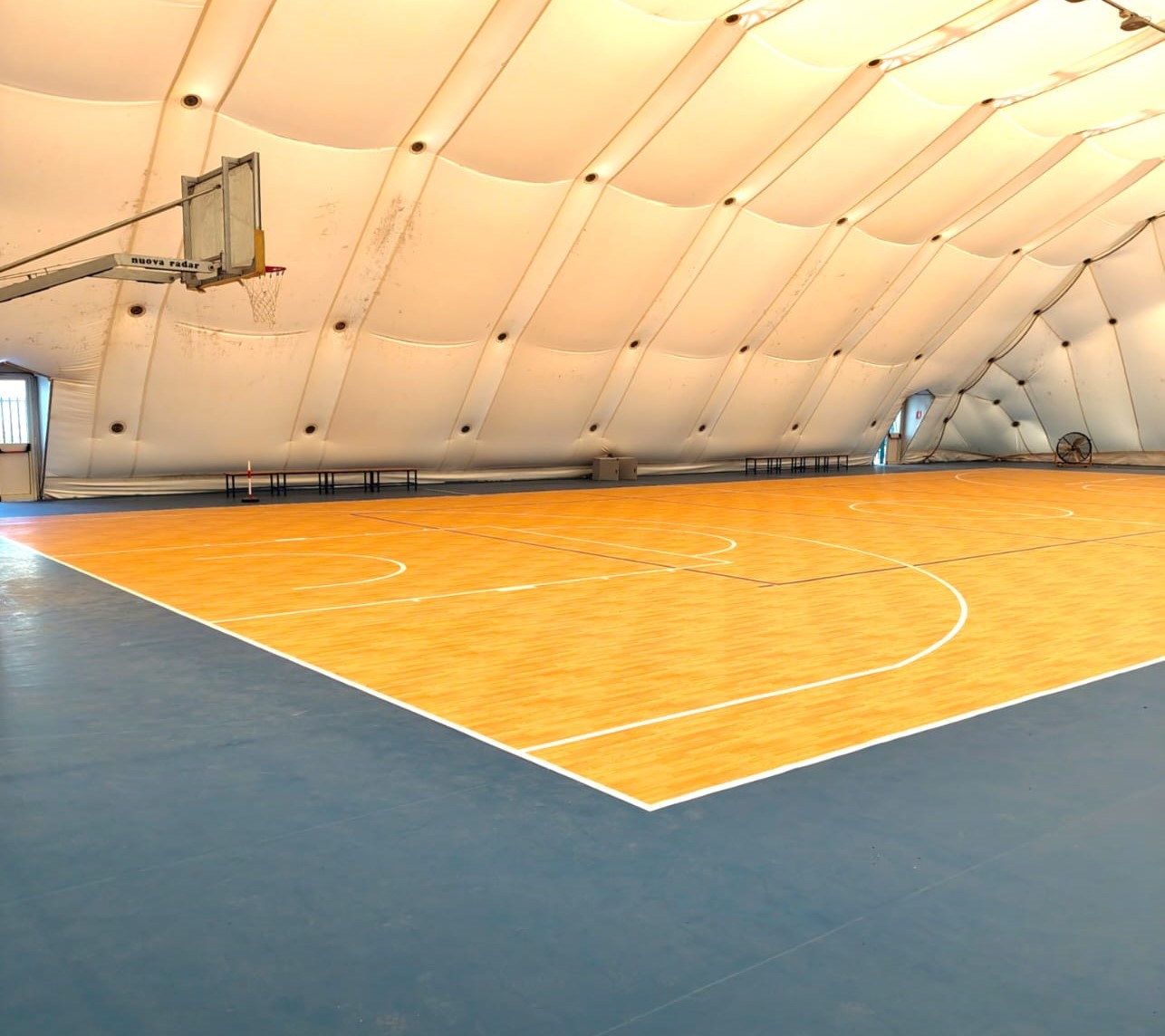 La palestra di via Verga ad Alcamo ha una nuova pavimentazione sportiva