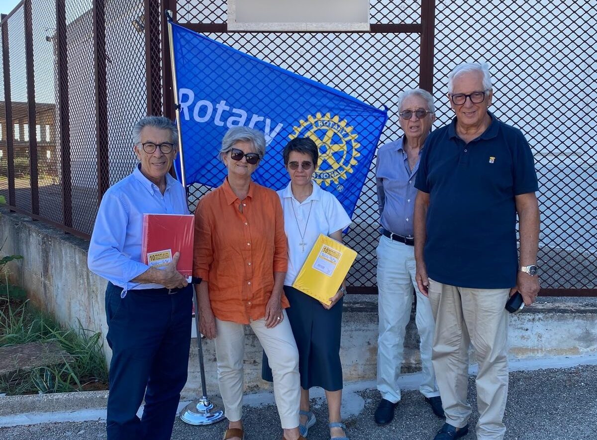 Il Rotary dona materiale didattico al carcere di Castelvetrano: “Per studiare al Professionale-Alberghiero”