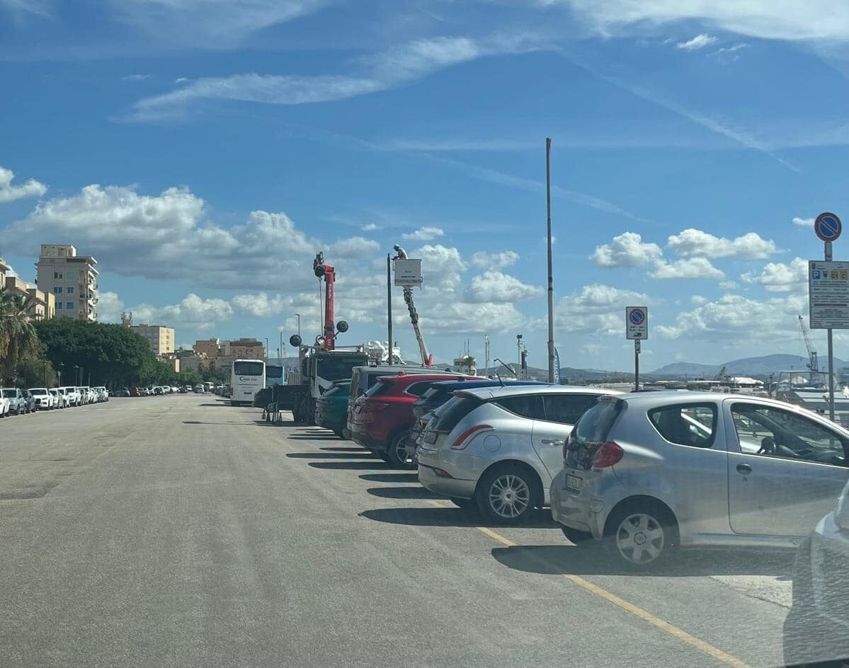 Trapani: in corso la manutenzione degli impianti di illuminazione in due viali