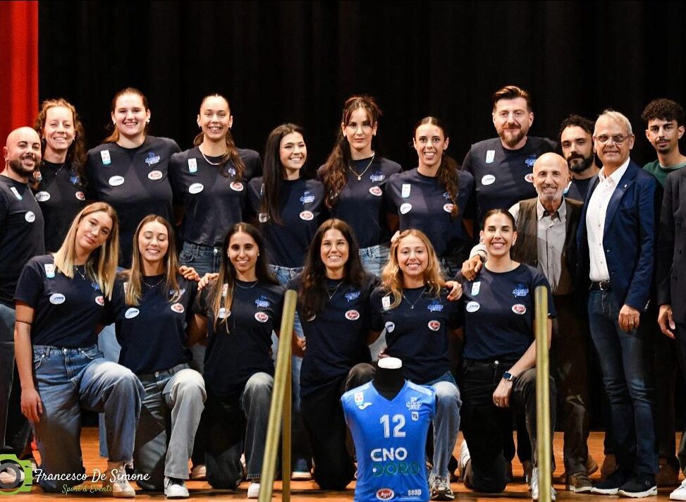 La Marsala Volley si presenta ai tifosi azzurri al Teatro Sollima