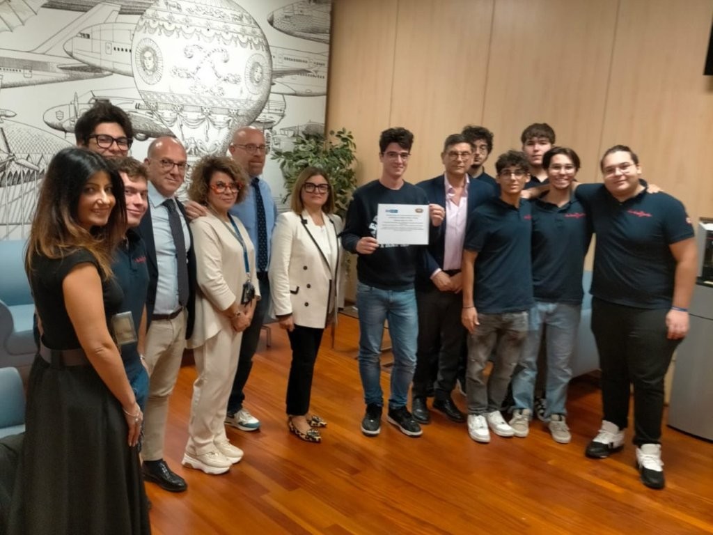 A Birgi decollano i professionisti del futuro: l’aeroporto forma studenti