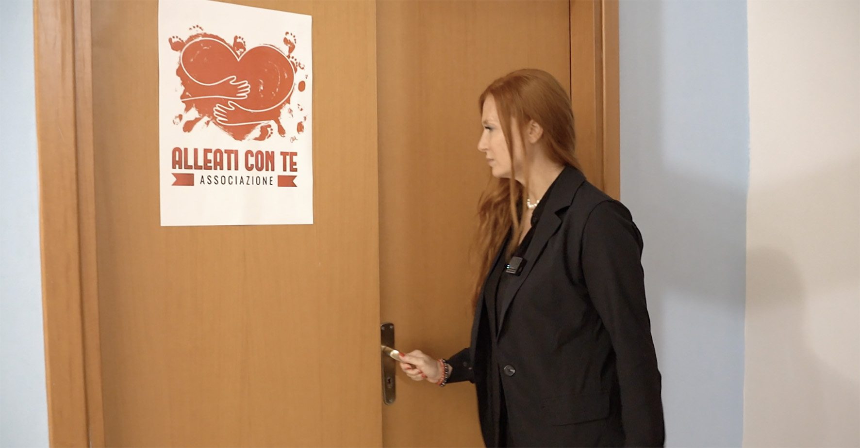 Castelvetrano ricorda Mary Bonanno con una panchina rossa e un centro di ascolto