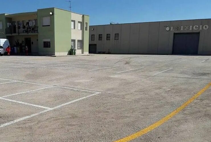 A Campobello la Croce Rossa allestisce un campo per i lavoratori stagionali stranieri