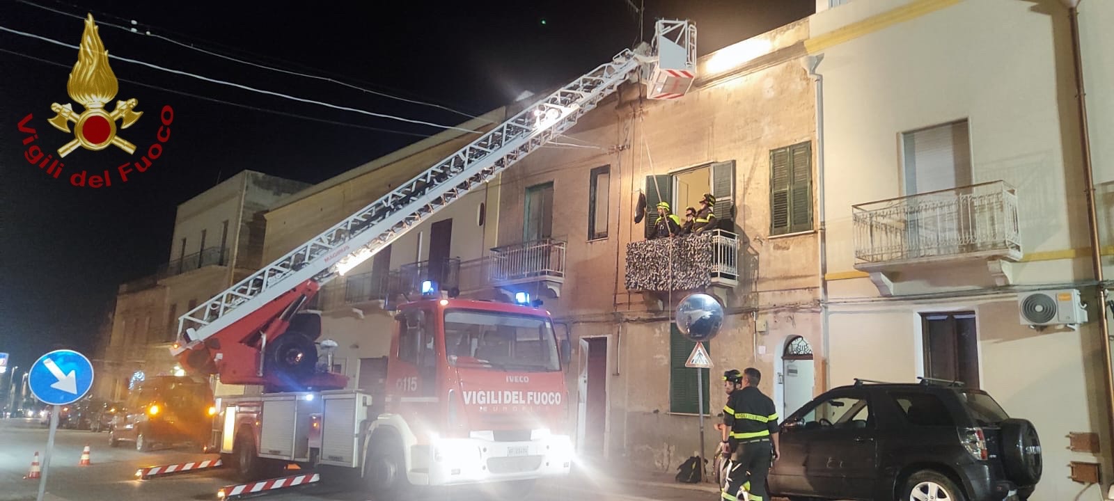 Erice: pesa oltre 250 Kg. e per andare in ospedale sono dovuti intervenire i Vigili del Fuoco