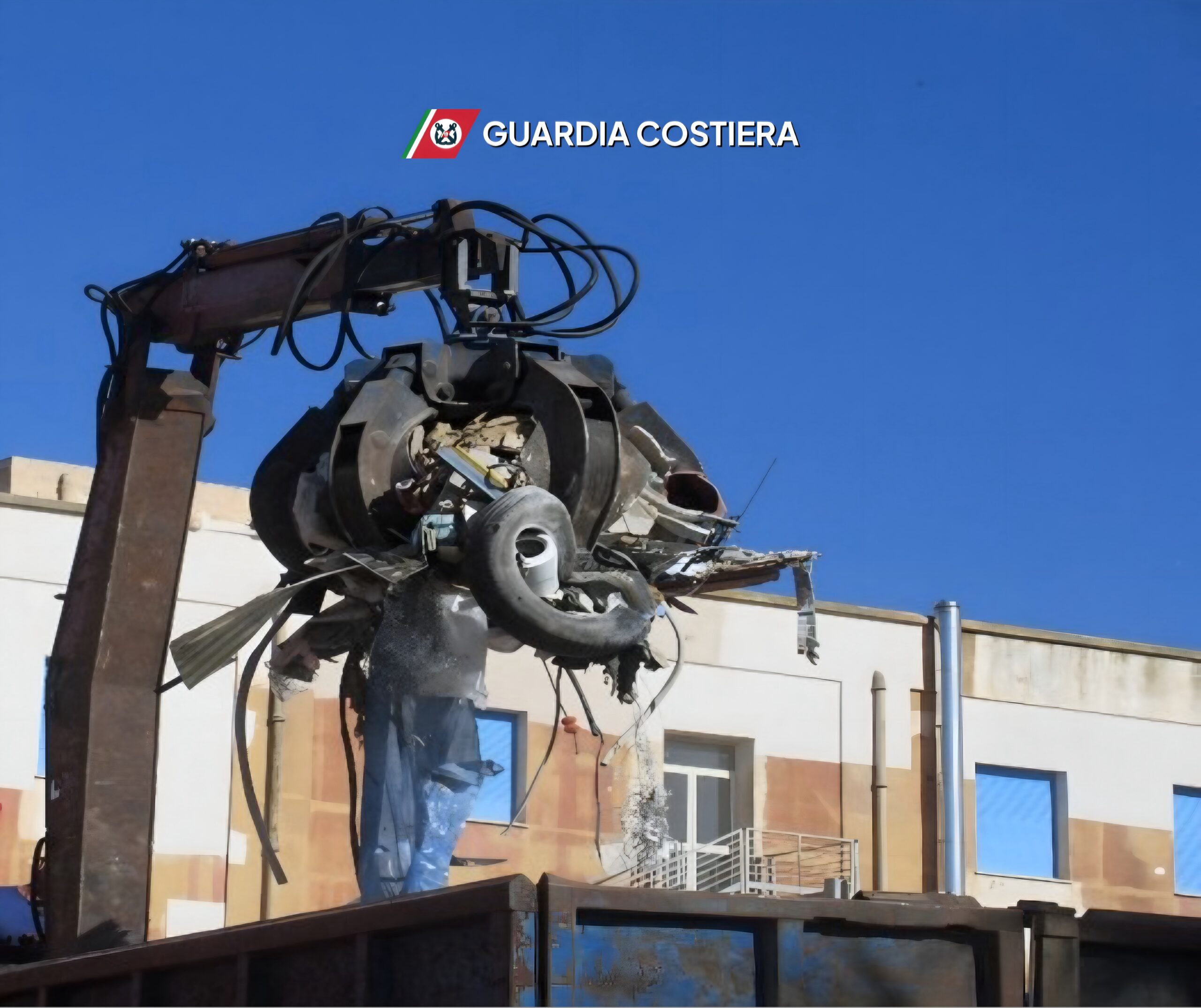 Gestione illecita di rifiuti, bloccato 40enne a Misiliscemi dal personale della Capitaneria di porto di Trapani