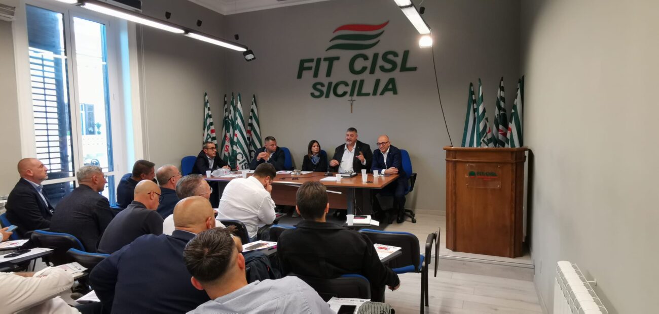 Sciopero del settore raccolta rifiuti, si va verso lo stop il 17 ottobre in Sicilia