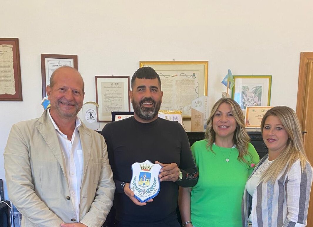 Mazara premia sul suo campione italiano di Tiro a Volo Vincenzo Foderà