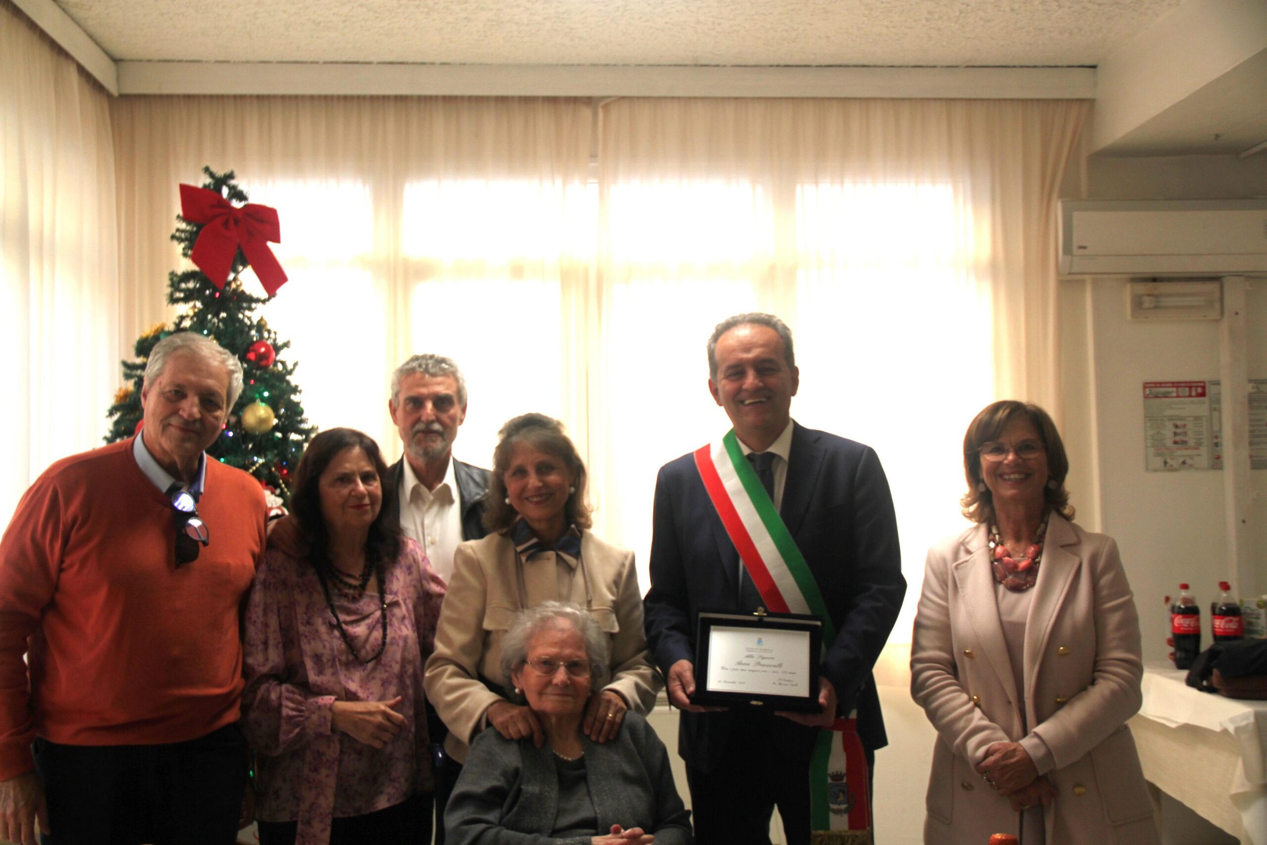 Marsala, la maestra Anna Prinzivalli ha compiuto 100 anni