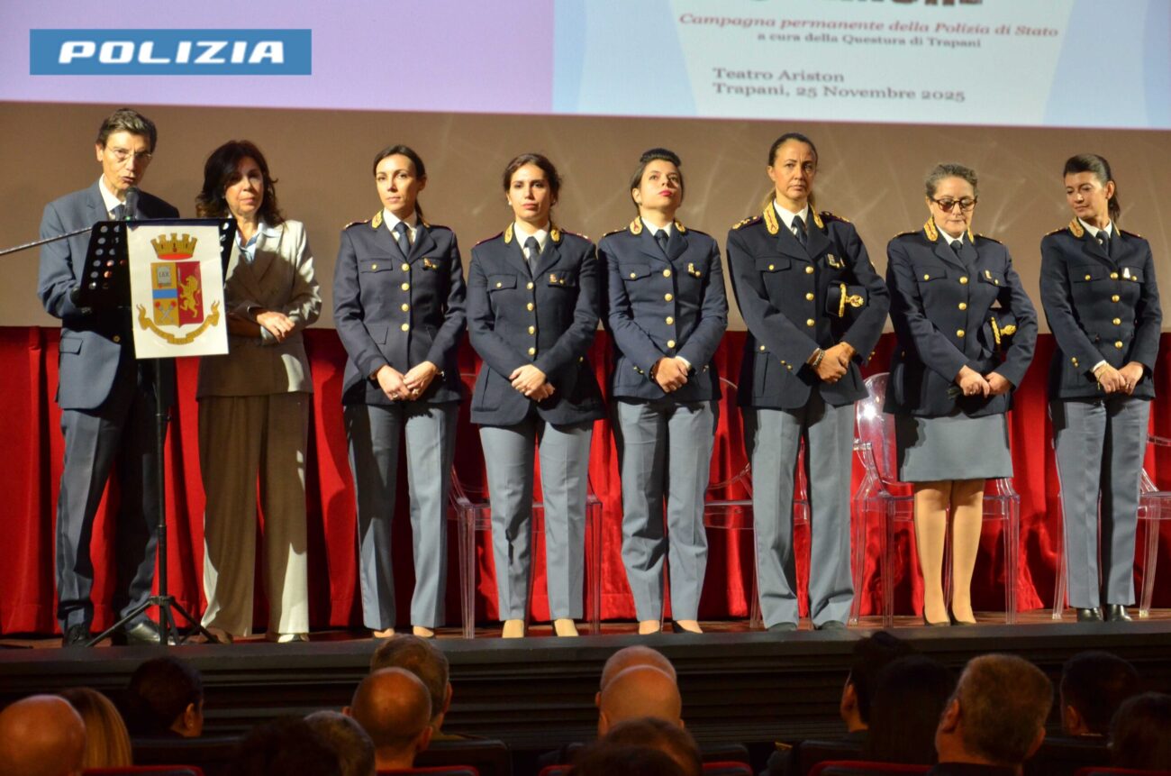 Trapani unita contro la violenza di genere: studenti e Polizia protagonisti di “Questo non è amore”