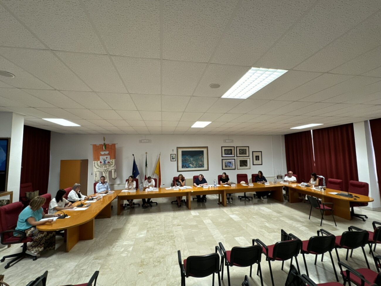 Santa Ninfa, il Consiglio comunale aumenta i fondi per scuola e sostegno a malati e disabili