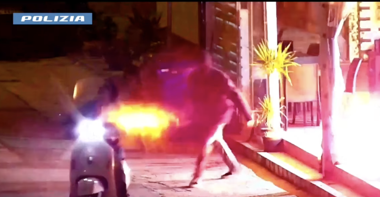 Svelato l’incendio punitivo di un bar dentro la rete del narcotraffico marsalese