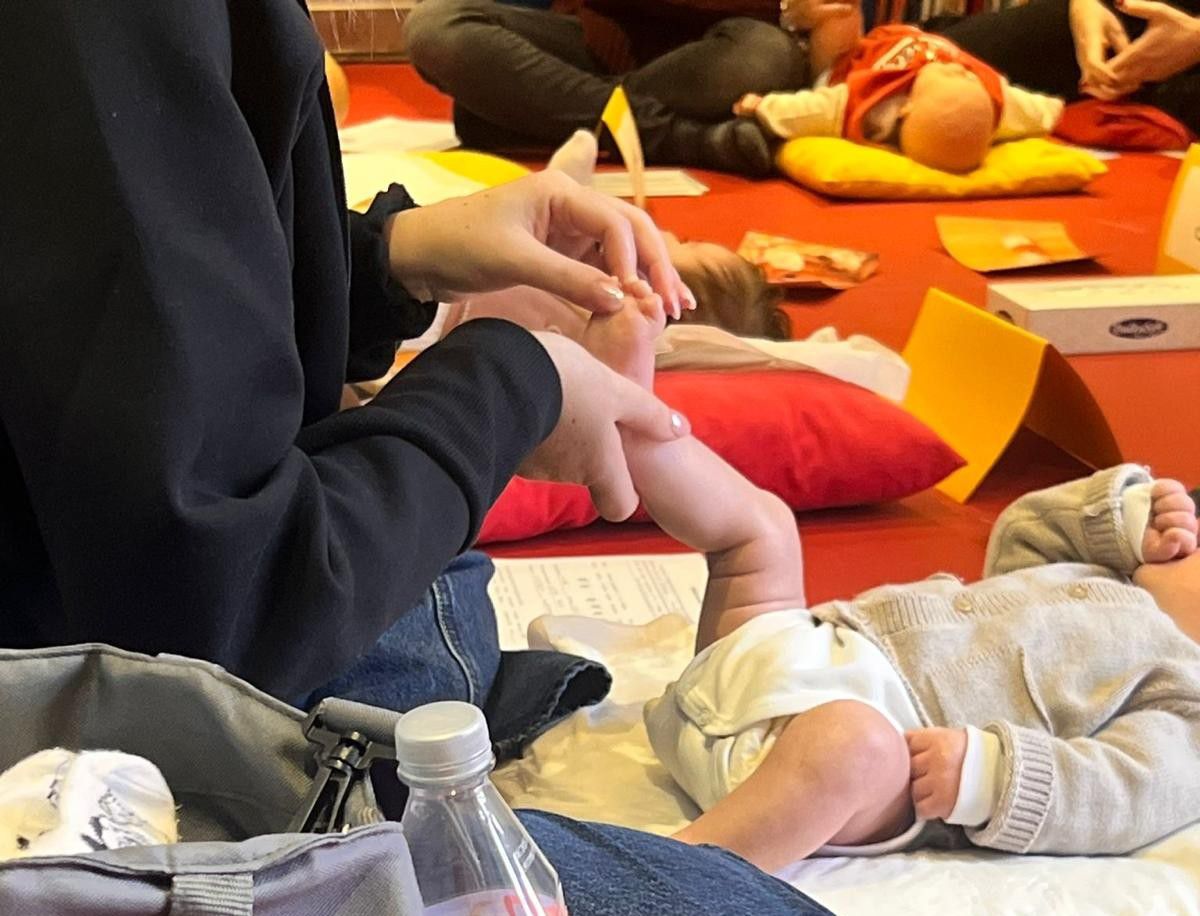 All’ospedale di Trapani un corso gratuito di massaggio del neonato per genitori