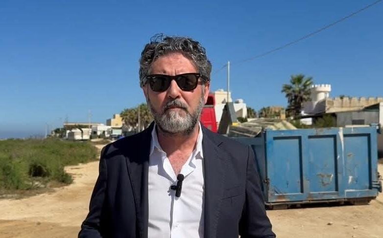 Rifiuti a Petrosino, il sindaco Anastasi risponde alla nota del Pd. “Tariffa puntuale un obiettivo da raggiungere”