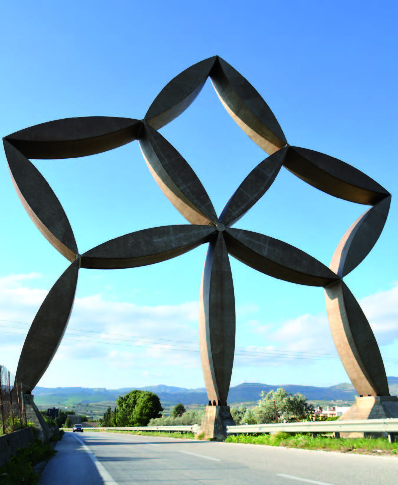 “Portare il futuro” in una Gibellina post terremoto oggi Capitale Italiana dell’Arte Contemporanea