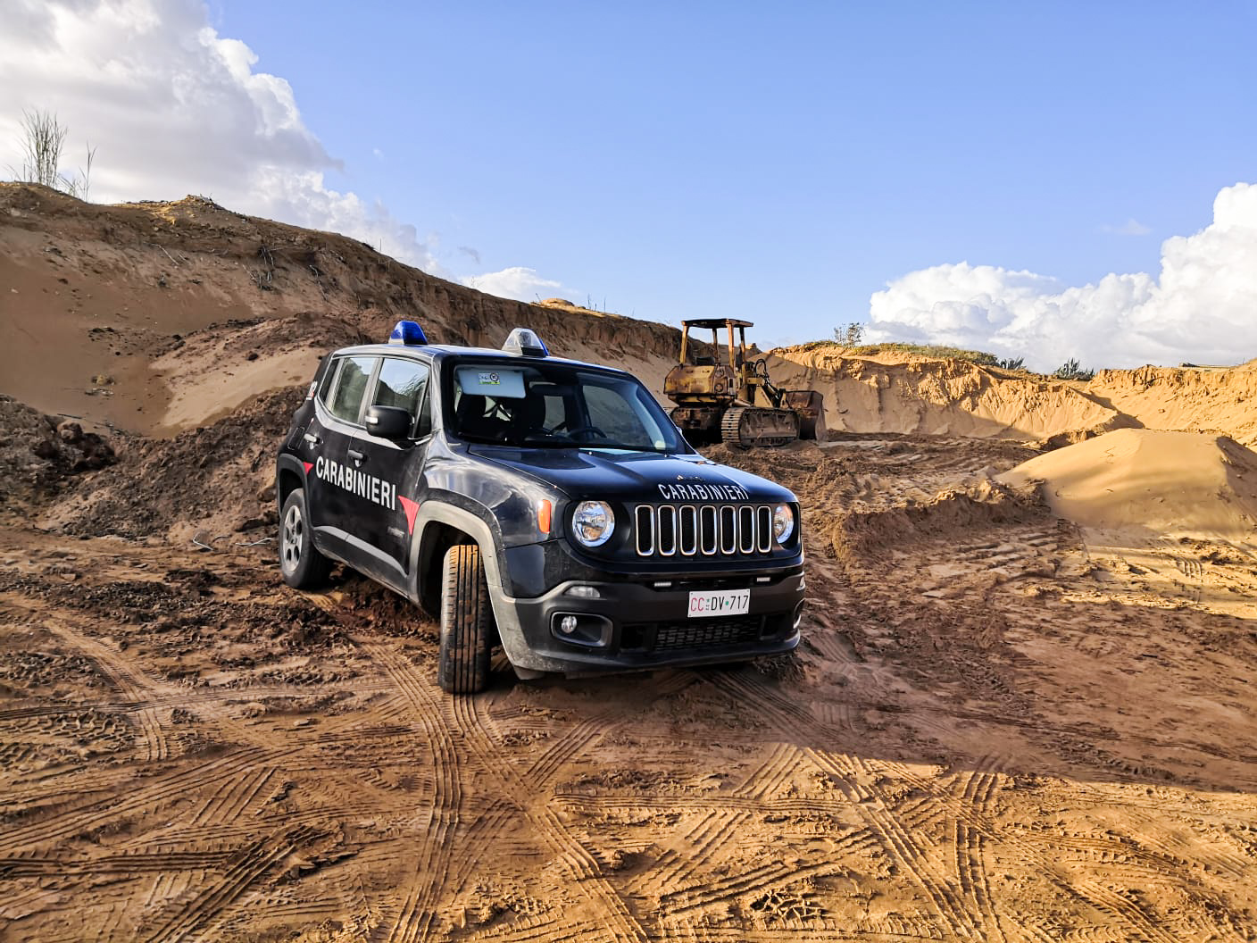 Cave e attività di scavo abusive, a Campobello e Castellammare 4 denunce